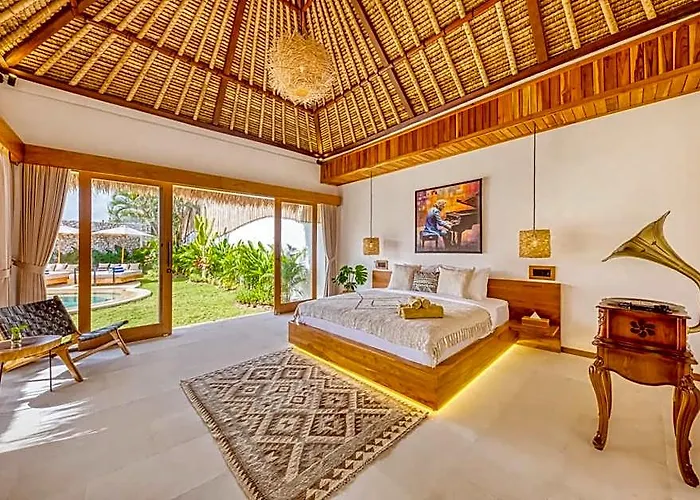 ホテル Huge 16 Bedrooms, 2 Combined, 2 Pools